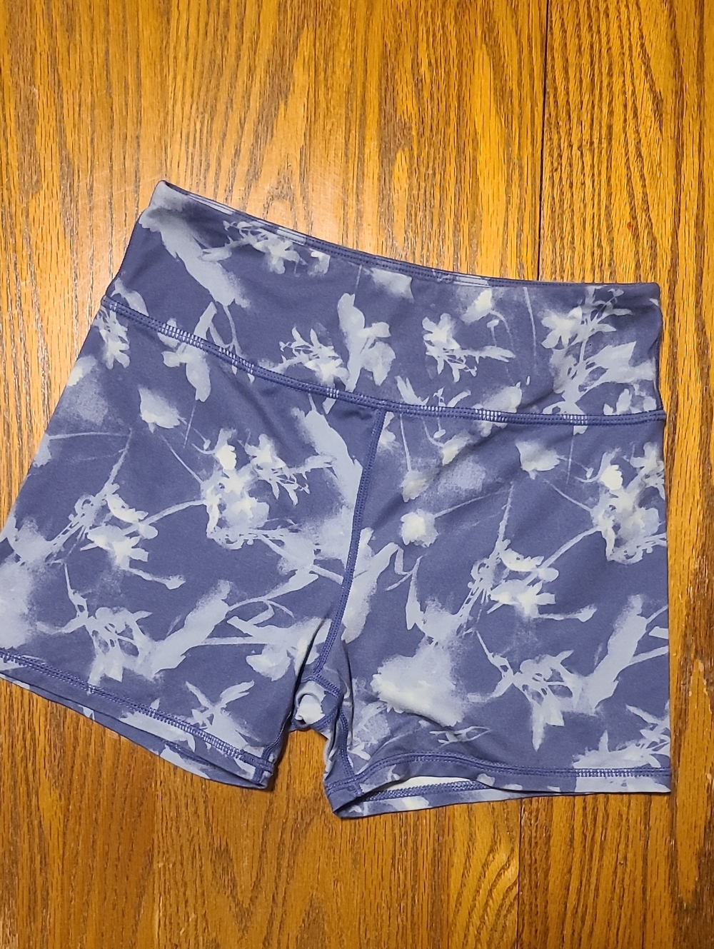 Zella Smoky Lavender Floral-Print Bike Shorts - Girl's Large